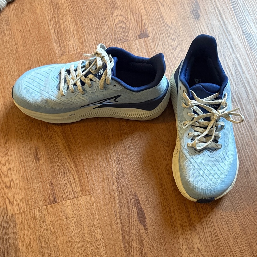 Altra Athletic Shoes in Sky Blue and Dark Blue